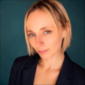 Jodie Breckenridge Death, Obituary, Glasgow - Beloved Daughter Sister Niece and Friend passes away peacefully at 42 in Glasgow touching family tribute